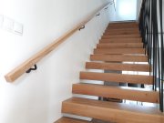 Aké drevo na schody? Dub, buk, jaseň – porovnanie